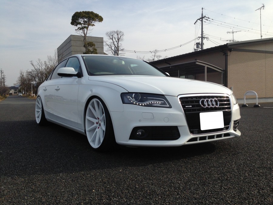 TKYさん：Audi A4 with VFS-1