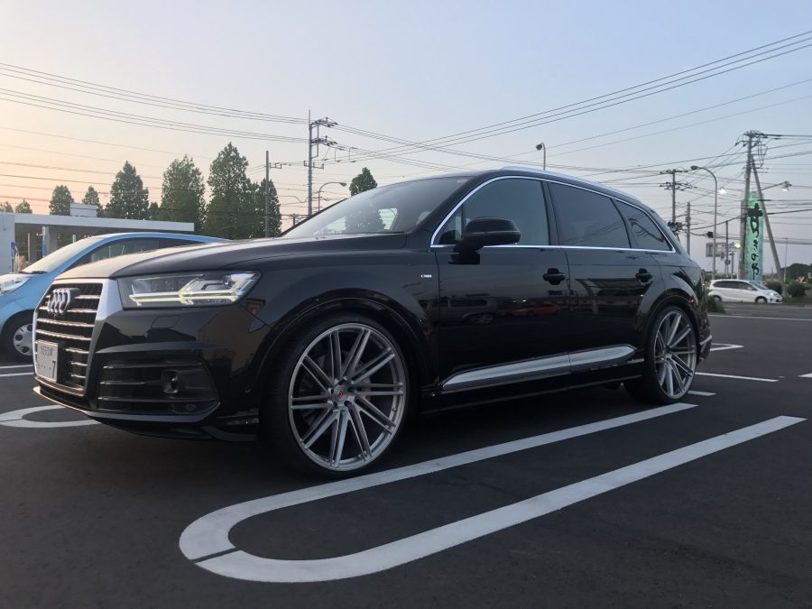AUDI Q7 on VPS-307T from “カズ” さん
